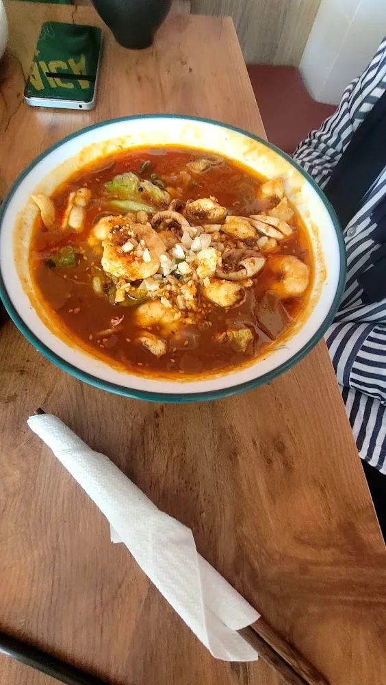 Fruits de Mer Épicés de Sichuan